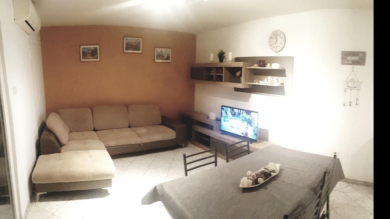 Apartman 4 Kilometar To City Centar Split Exteriér fotografie